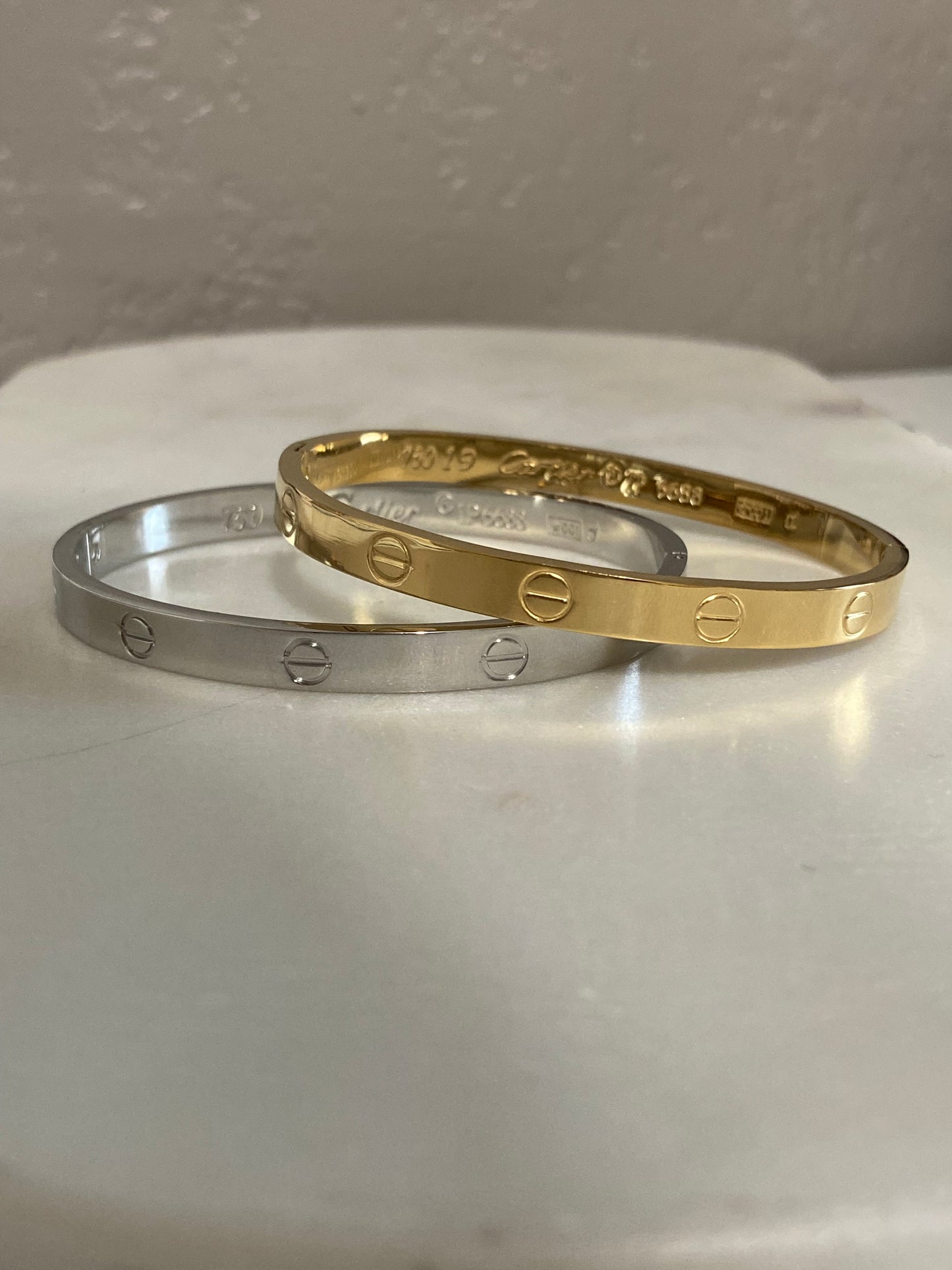 Carti Stainless Steel Bangle - 6mm engraved