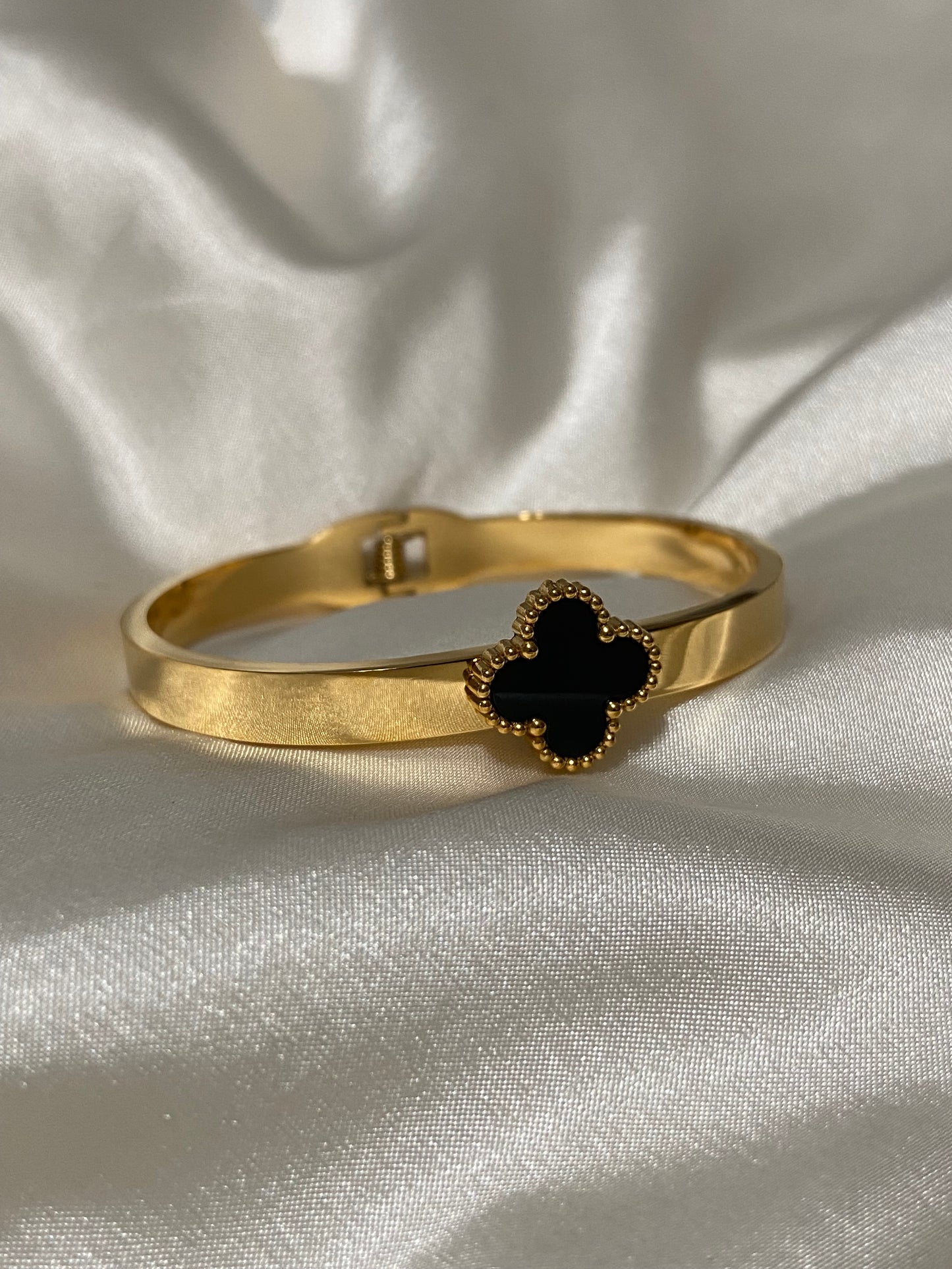 Clover Stainless Steel Gold Bracelet