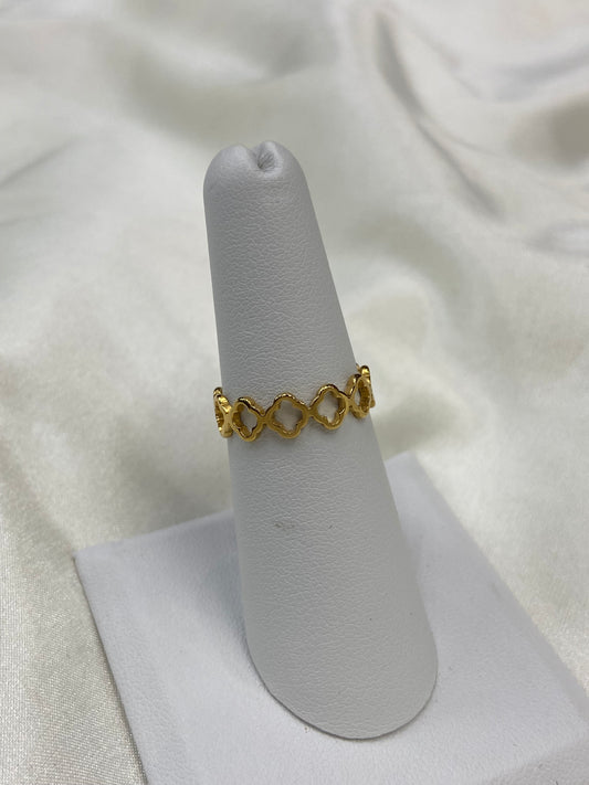 Dainty Clovers Stainless Steel Gold Ring