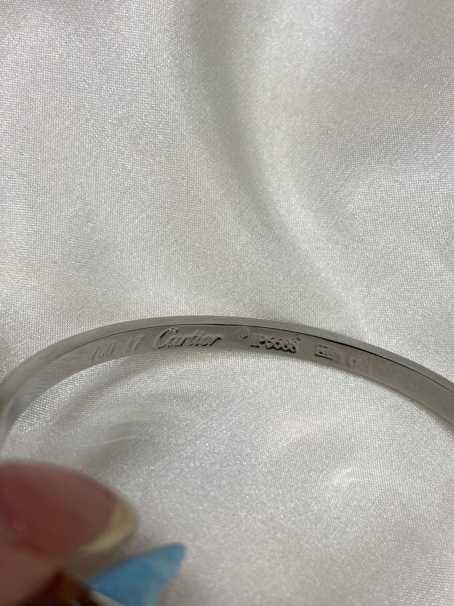 Carti Stainless Steel Thin CZ Silver Bangle