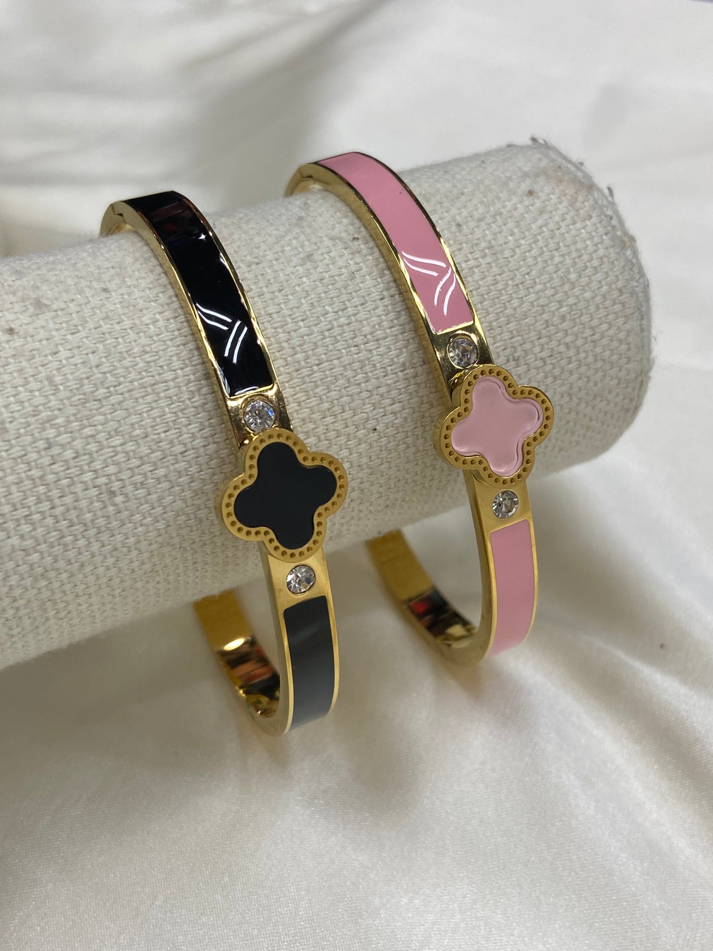 Last Chance -Gold Stainless Steel Clover Bangles