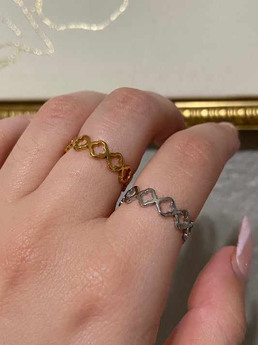 Dainty Clovers Stainless Steel Ring