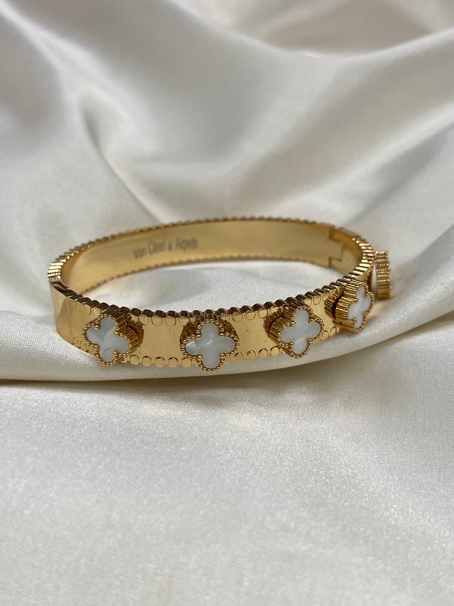 White Multi Clovers Stainless Steel Gold Bangles