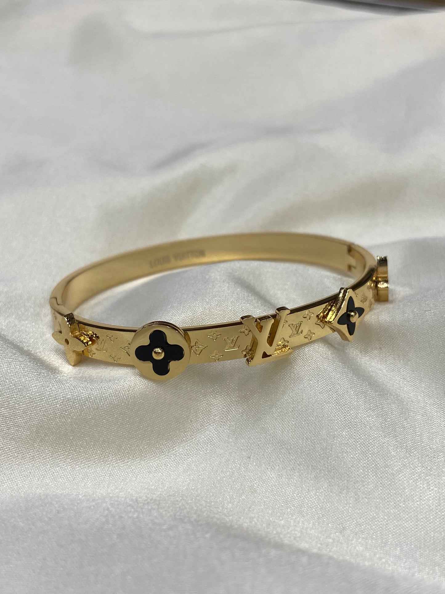 LV Flowers Stainless Steel Gold Bangle