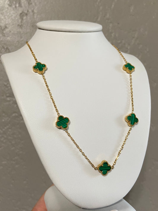 V C A Mini Green Clovers Stainless Steel Gold Necklace