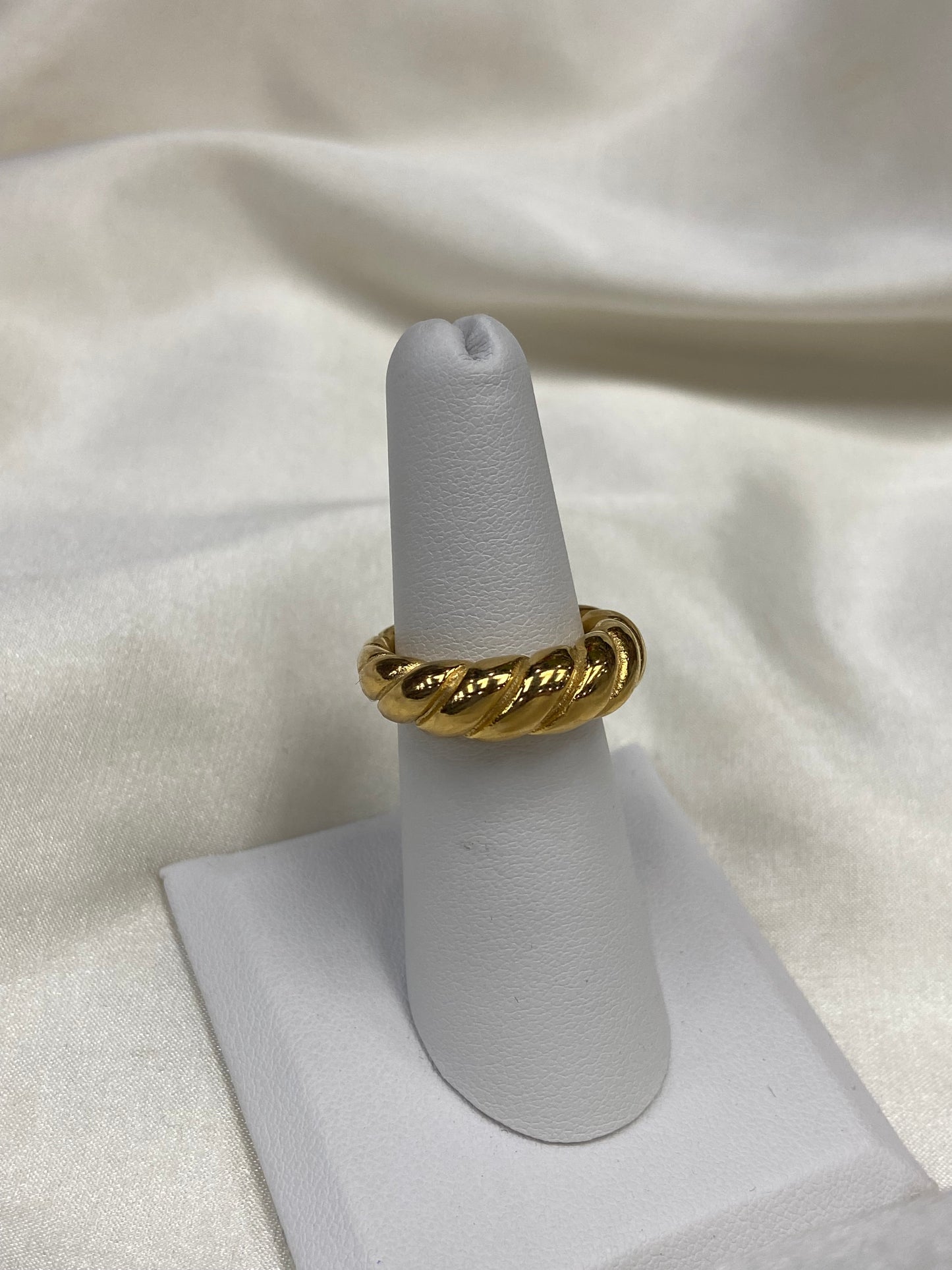 Croissant Stainless Steel Gold Chunky Ring